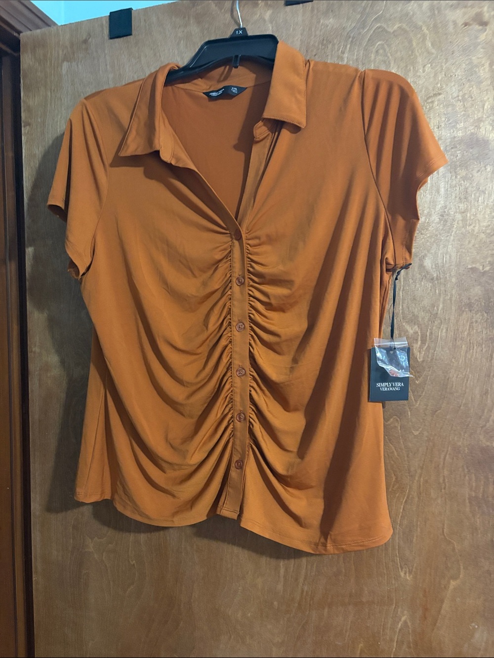 Simply Vera Vera Wang Button-Front Ruched Short Sleeve Top - Rust